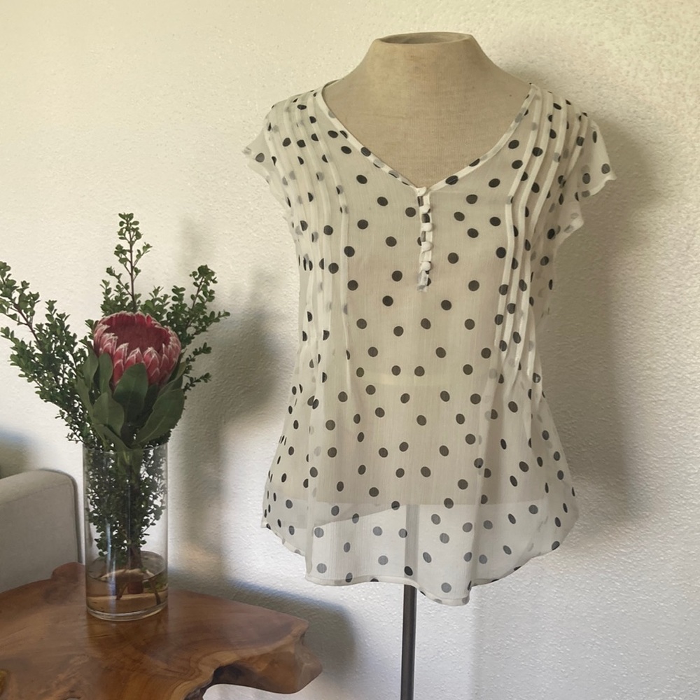 Elle brand polka dot top - Womens small